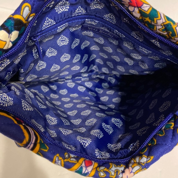 NWT Vera Bradley Iconic Triple Zip Hipster in Romantic Paisley - Picture 7 of 7